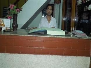 ורנאסי Hotel Sonmony מראה חיצוני תמונה